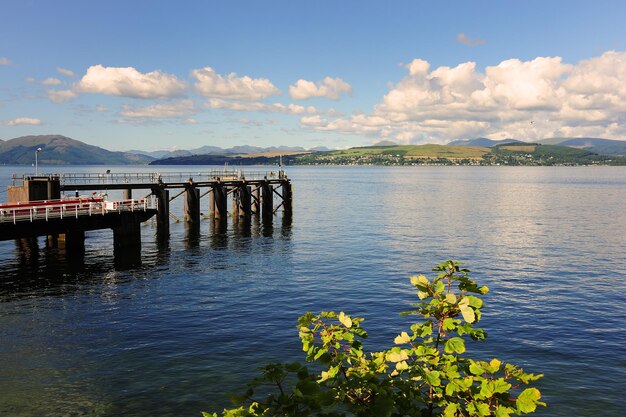 Foto de pier bij mcinroys point inverclyde schotland