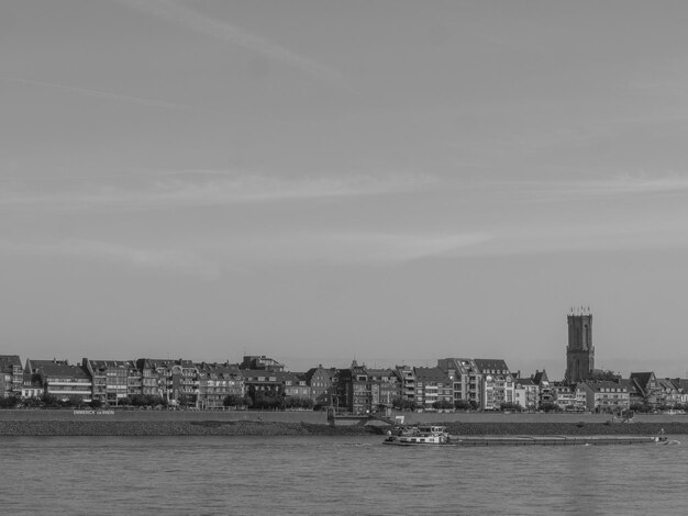 de rivier de Rijn in Duitsland