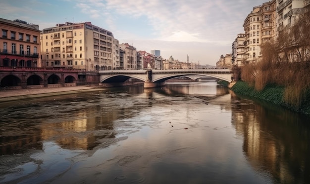 De rivier in de stad Sarajevo