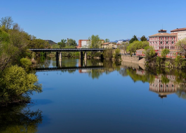 Foto de rivier vanaf de brug