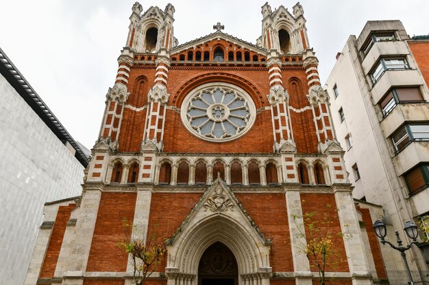 De Sacred Heart Church is de plaats waar in de late negentiende eeuw de jezuïeten hun nieuwe residentie bouwden met een bijgevoegde kerk