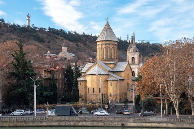 de sioni-kathedraal van de slaapzaal is een Georgisch-orthodoxe kathedraal in Tbilisi