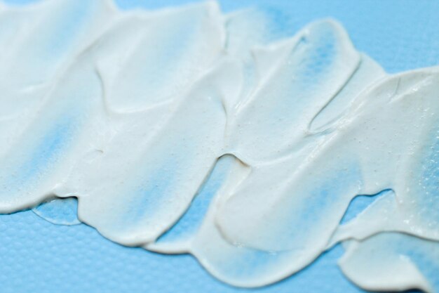 De textuur van een crèmescrub voor cosmetische verzorging
