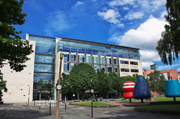 De universiteit in Belfast, Noord-Ierland, VK