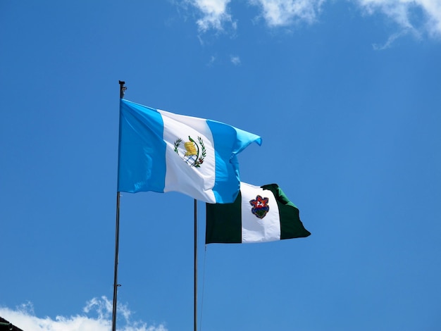 De vlag in Antigua Guatemala