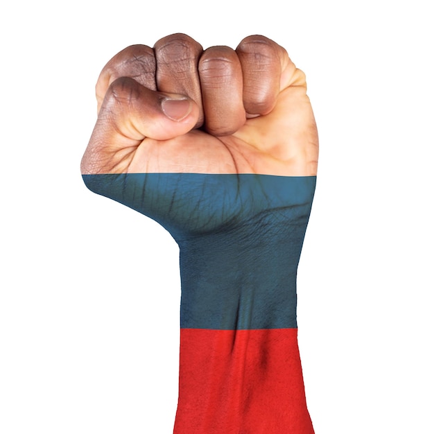 De vlag van Slovenië met een punchhand op een witte achtergrond