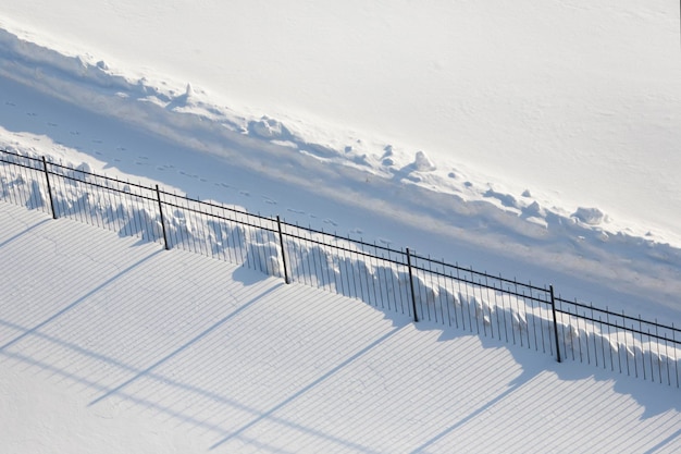 De weg in de sneeuw