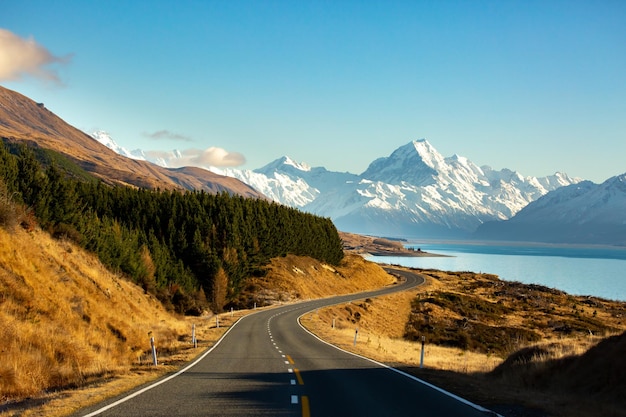 De weg naar Mt Cook nationaal park