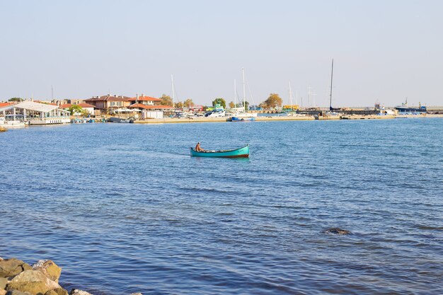 De zeekust van Bulgarije-Nessebar