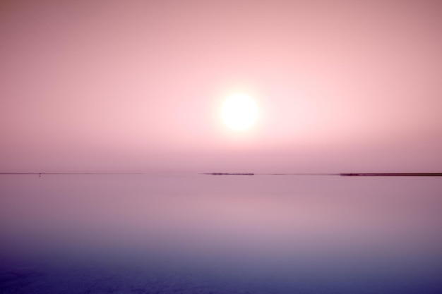 Serenity in Color: Minimalist 4K Landscape Wallpaper - Free