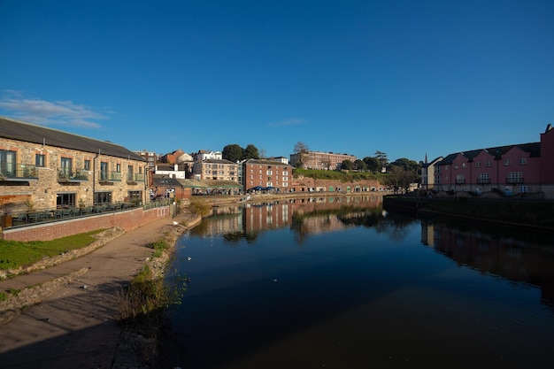 December 2022 Exeter Quayside Devon Engeland UK Europa Quayside landschap aan de rivier de Exe waterkant