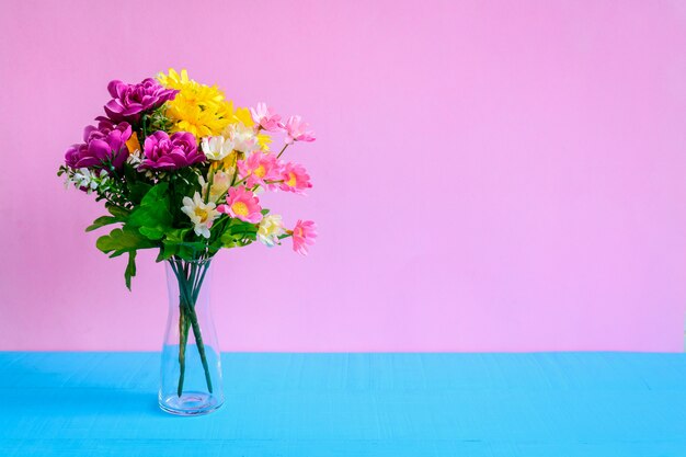 decorate flower in a vase