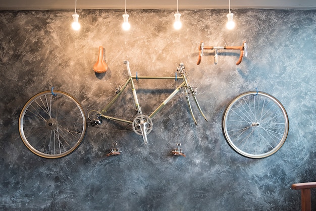 Photo decorate with bicycle on the wall.