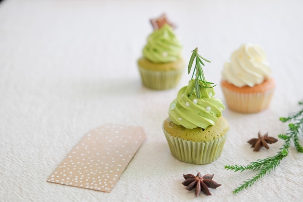 Decorated christmas cupcakes.