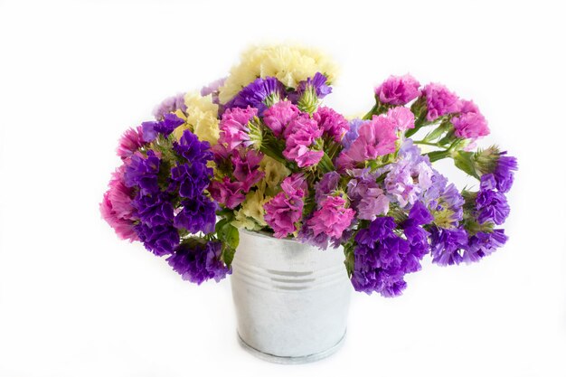 Decoratief boeket van wilde verse bloemen