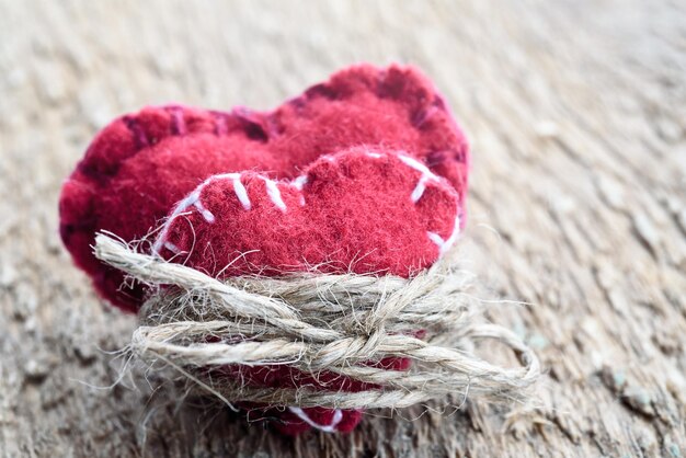 Декоративное сердце на деревянный День святого Валентина Символ любви