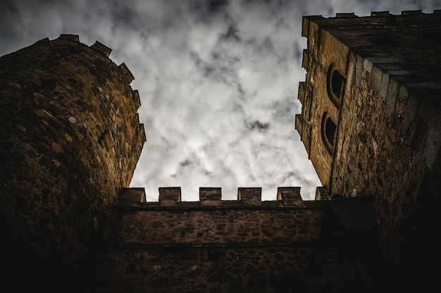 Фото Оборона, стены города толедо в испании, город-крепость