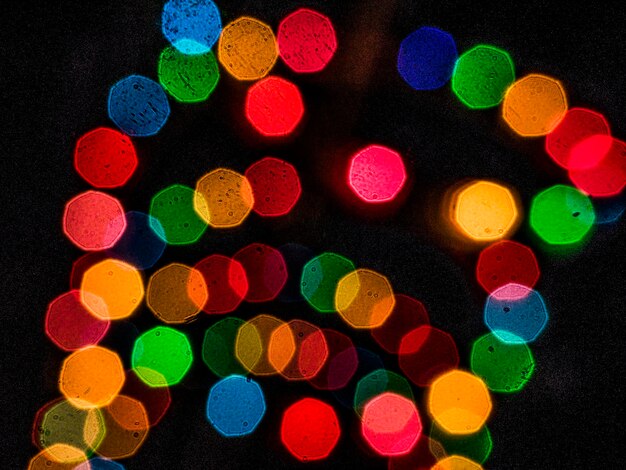 Foto immagine sfocata di luci colorate di notte