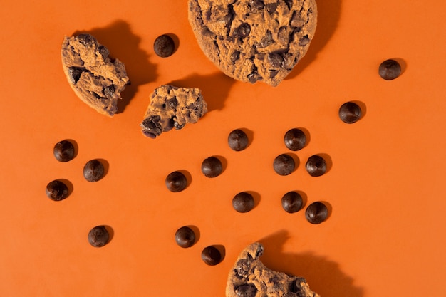 Foto deliziosi biscotti al cioccolato