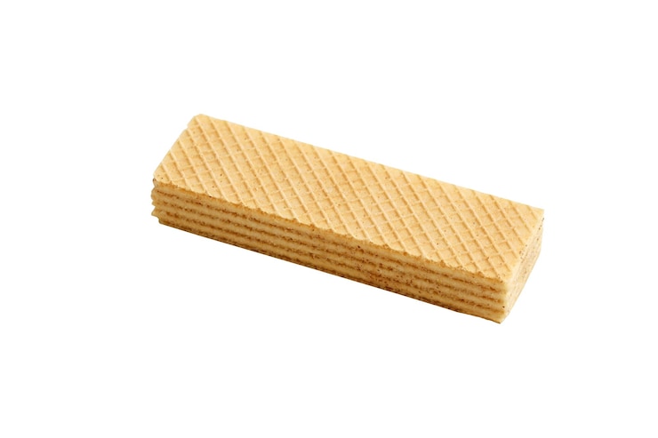 Photo delicious chocolate wafer isolated on white background