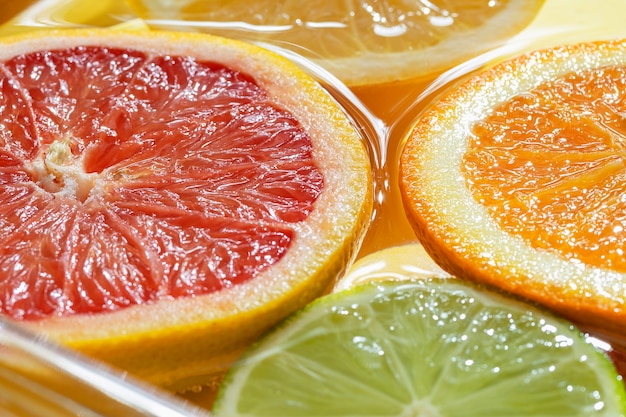 Photo delicious fresh citric in water