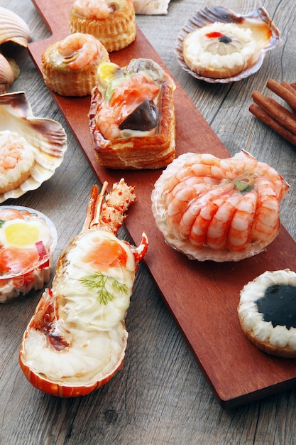 Delicious fresh specialties of shellfish