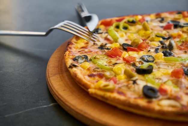 Delicious fresh vegetarian Italian pizza