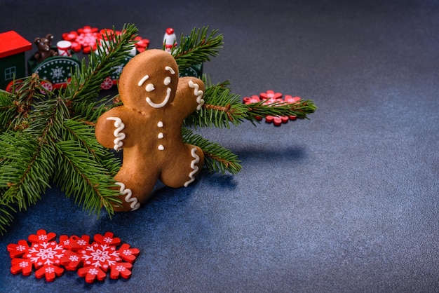 Christmas heart shaped ornaments item# Ginger 102 Gingerbread man ornaments 