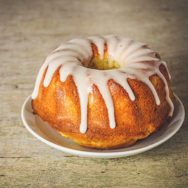 Delicious glazed cake