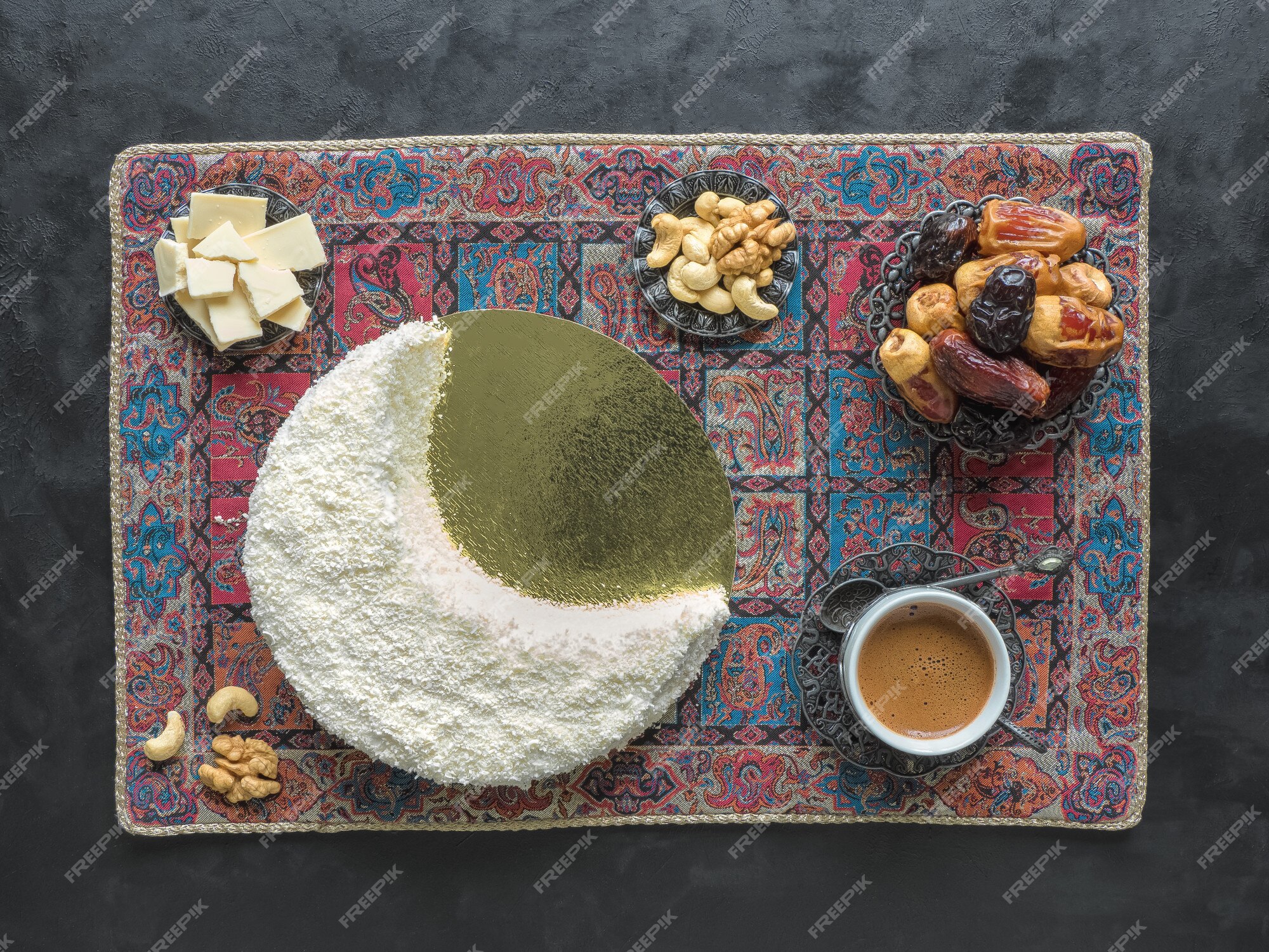 Masala Chai Recipe - The Delicious Crescent