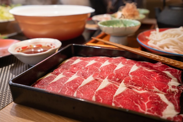 맛있는 일본 지방 쇠고기 전골