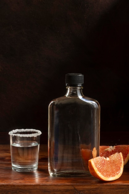 Foto deliziosa composizione di bevande mezcal