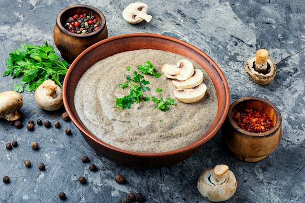 Delicious mushroom soup