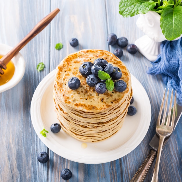 Delicious pancakes with fresh blueberries