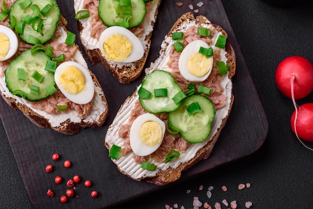 Delicious sandwiches consisting of grilled toast canned tuna cream cheese