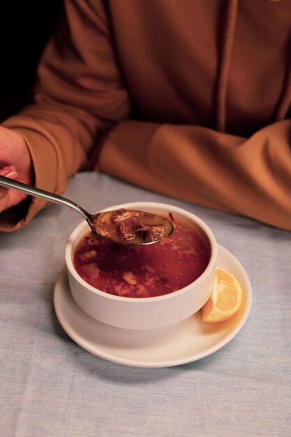 おいしいスープ、野菜スープ、ボウル