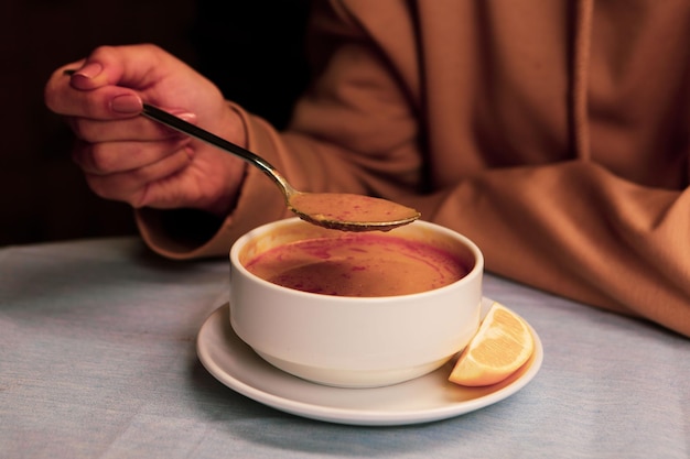 おいしいスープ、野菜スープ、ボウル