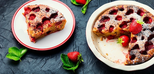 Deliziosa crostata alle fragole