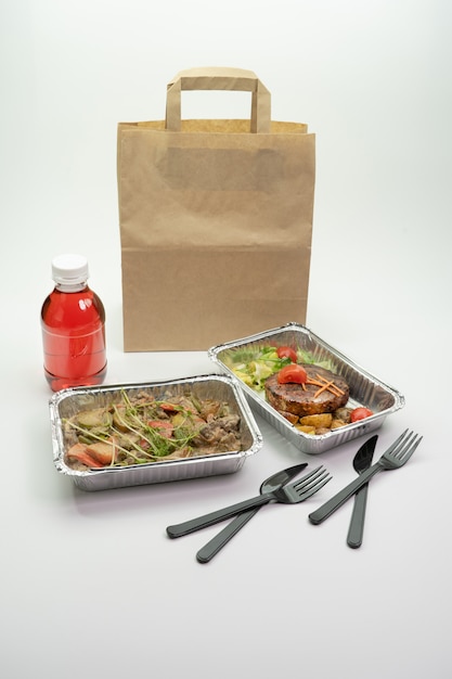 Delivery of delicious healthy food in foil boxes