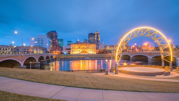 Des Moines Iowa skyline in USA (United States)