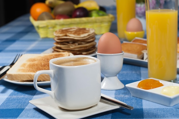 Desayuno completo para dos