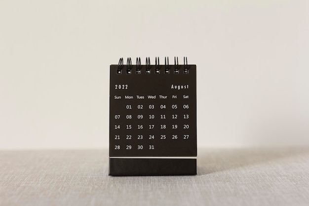 Desktop calendar for August 2022 for planning