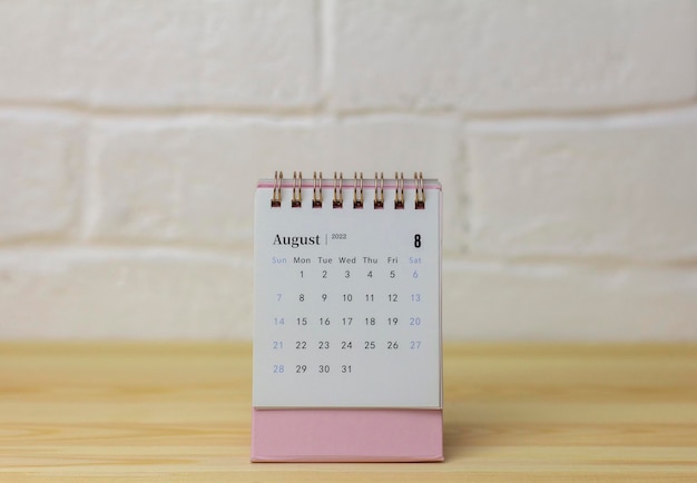 Desktop calendar for August 2022Calendar for planning for the month