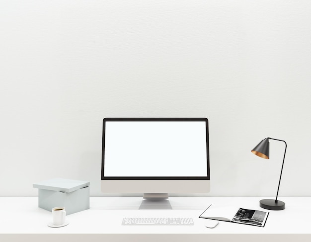 Desktop met lege witte computer