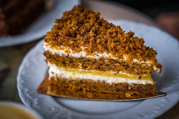 Torta al cioccolato di carote da dessert