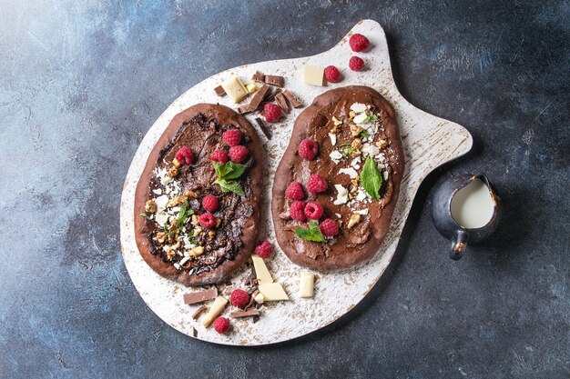 Dessert chocolate pizza