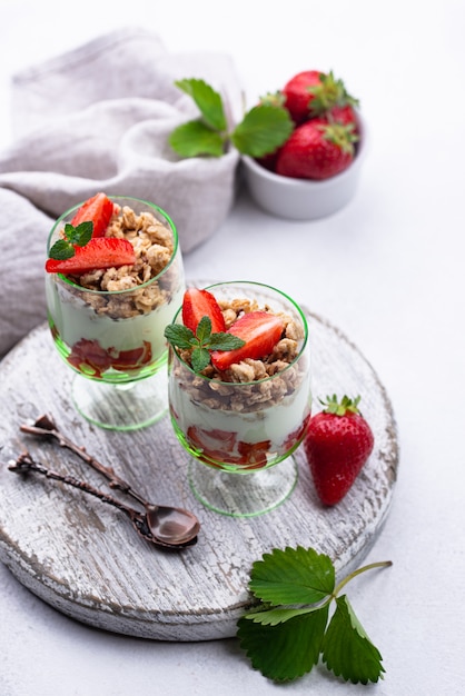 Dessert with strawberry, yogurt and granola