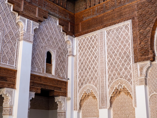 창 내부 세부 정보 Medersa Ben Yousef Marrakesh Morocco