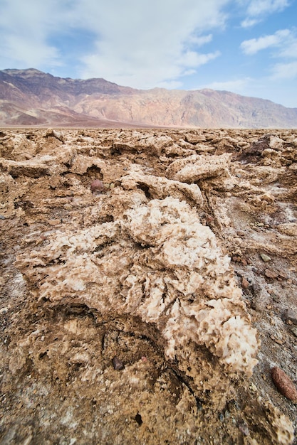 Detail van geërodeerde zoutformaties in Death Valley