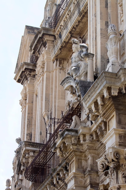 Detail van het gebouw in Catania, Italië